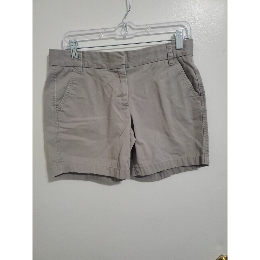 J Crew Women’s Chino Shorts Sz 4 100% Cotton Khaki Classic Twill Casual